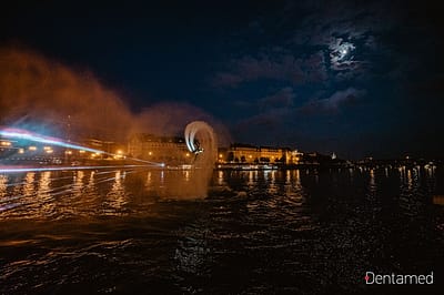 Flyboarding v noční Praze